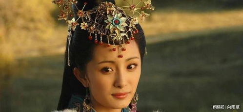 (形容女人倾国倾城成语)这个女人风华一般，倾国倾城，无与伦比